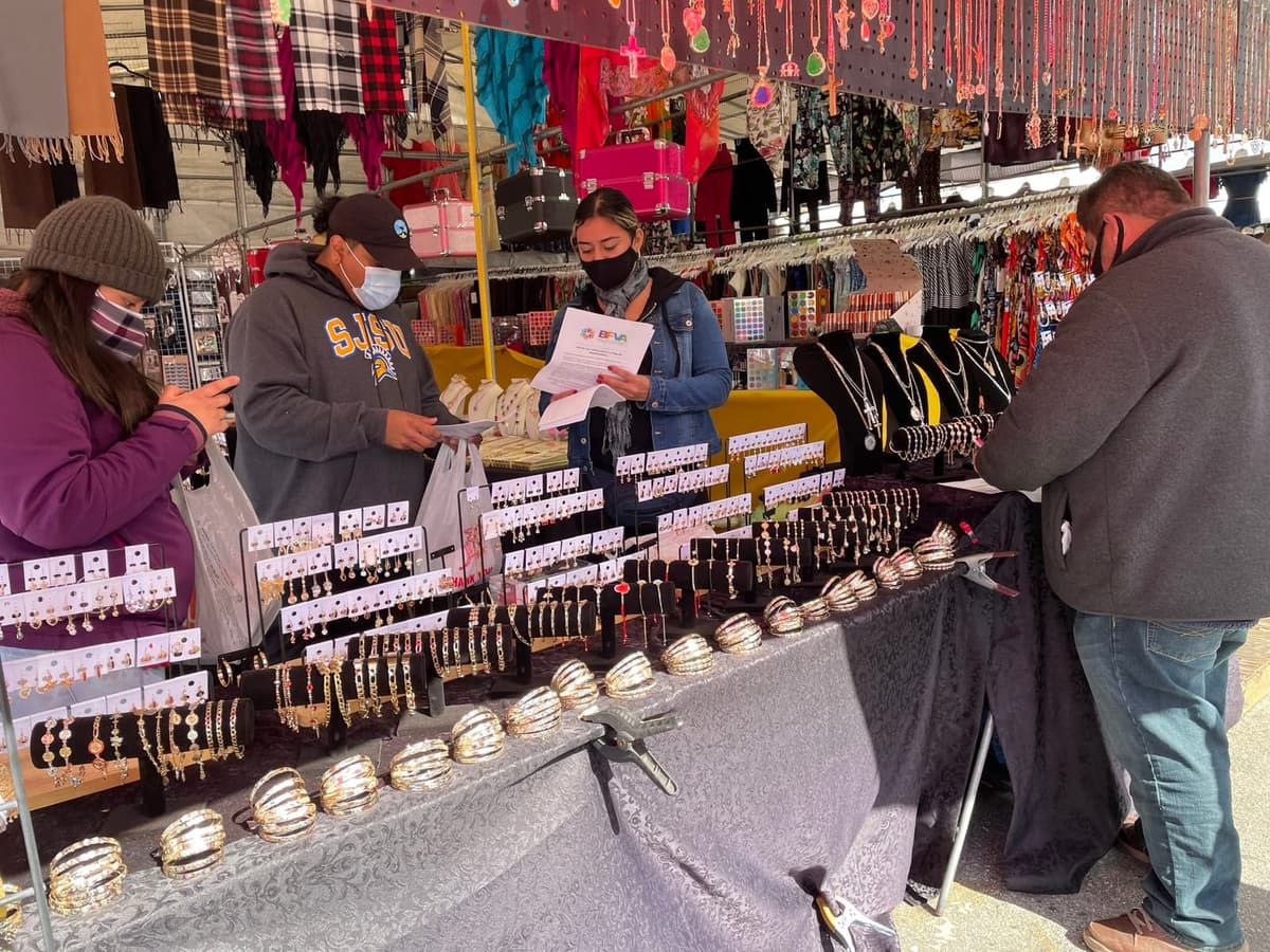 Waldo Farmers and Flea Market