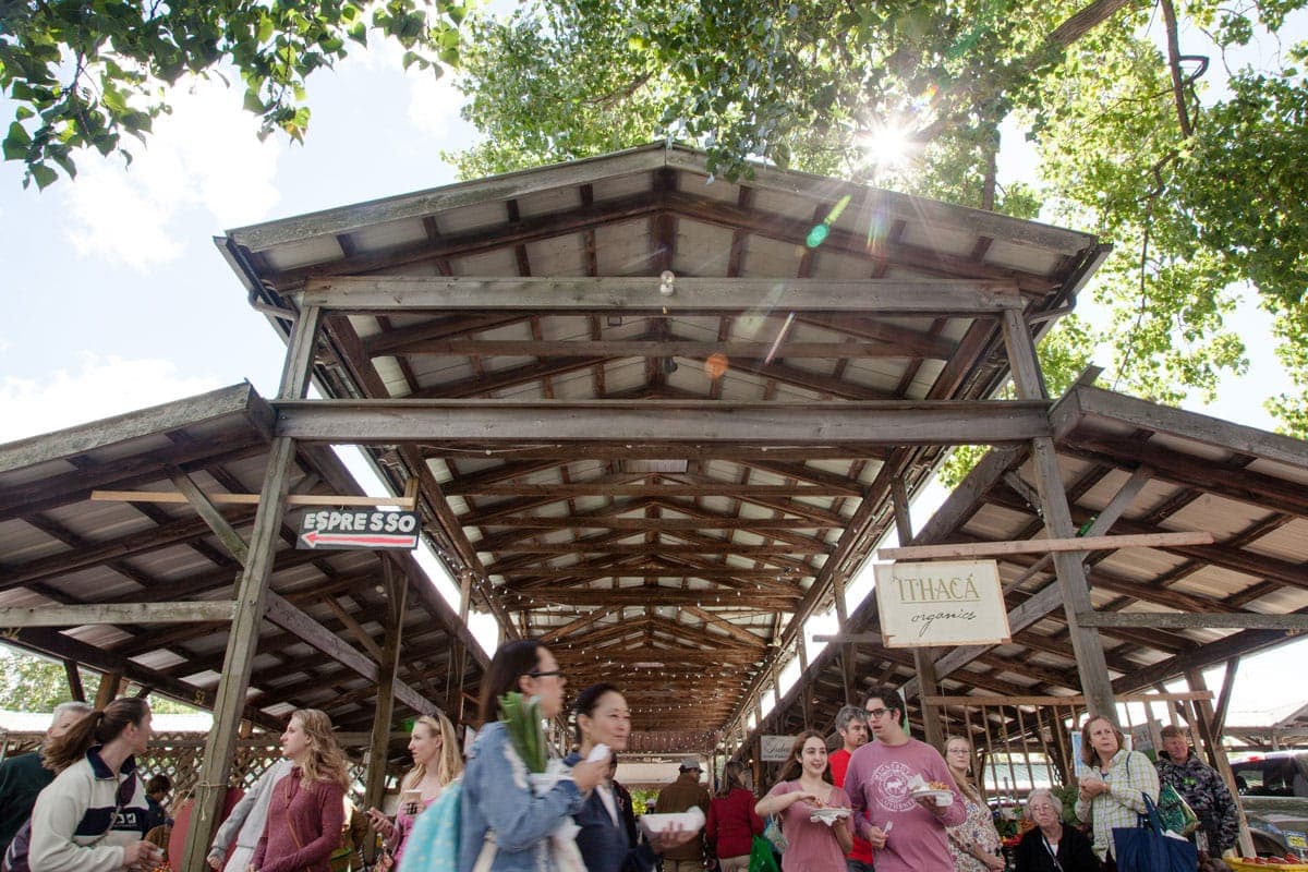East Hill Plaza Farmers' Market