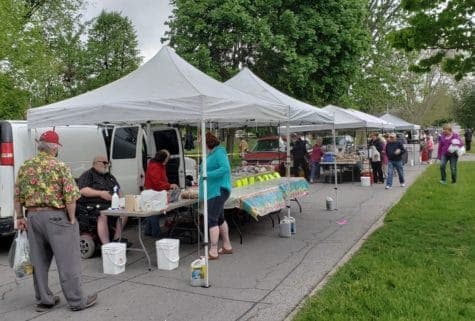 Lindsay Saturday Farmers' Market - Victoria Park Armoury