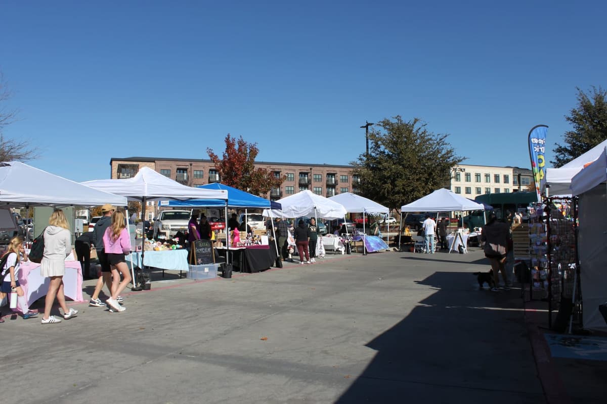 Dallas Saturday Artisan Market