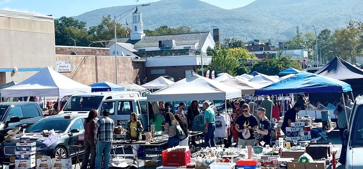 Beacon Flea Market