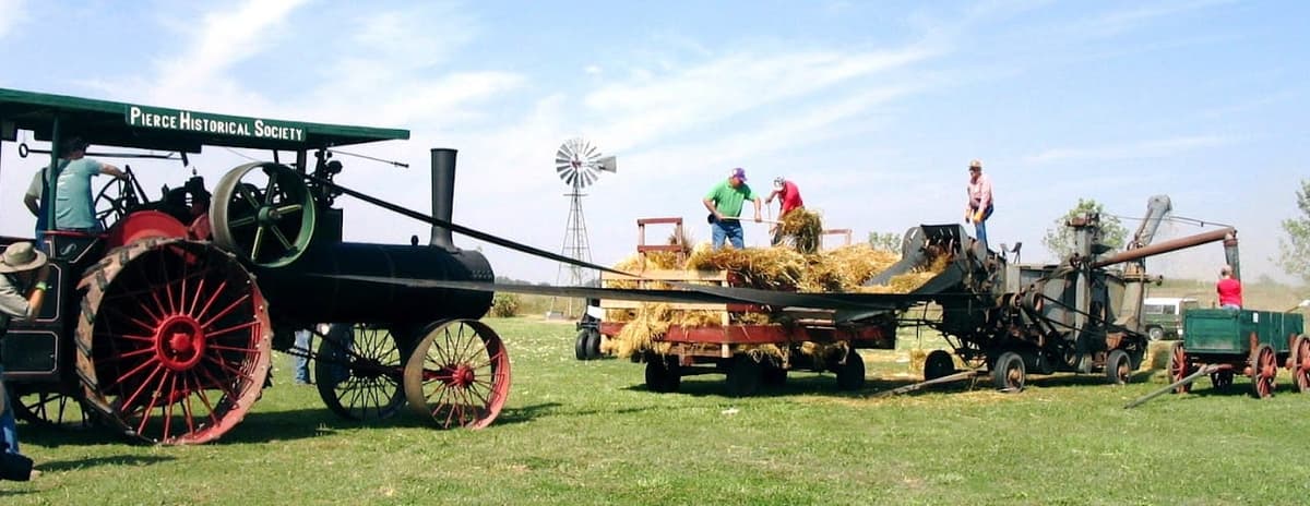 Pierce Threshing Bee