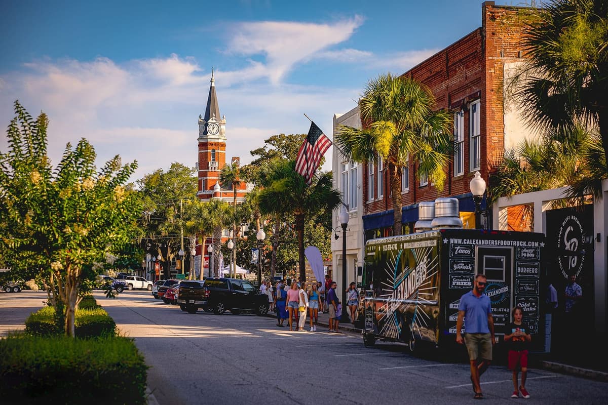 Brunswick Harbor Market