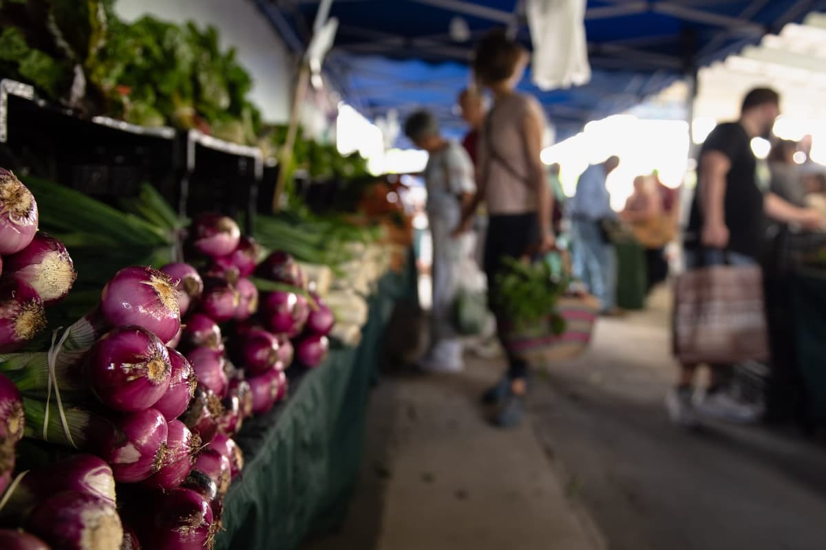 Carson Farmers Market