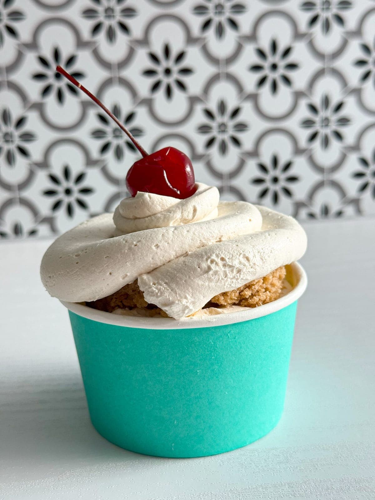 Piña Colada Cake Cup