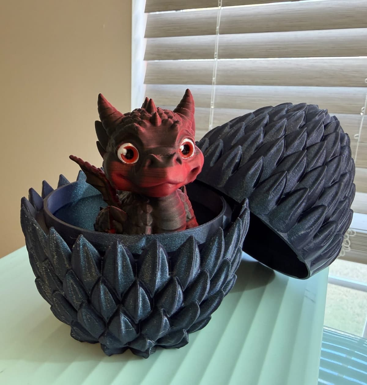 Mystery baby dragon with egg
