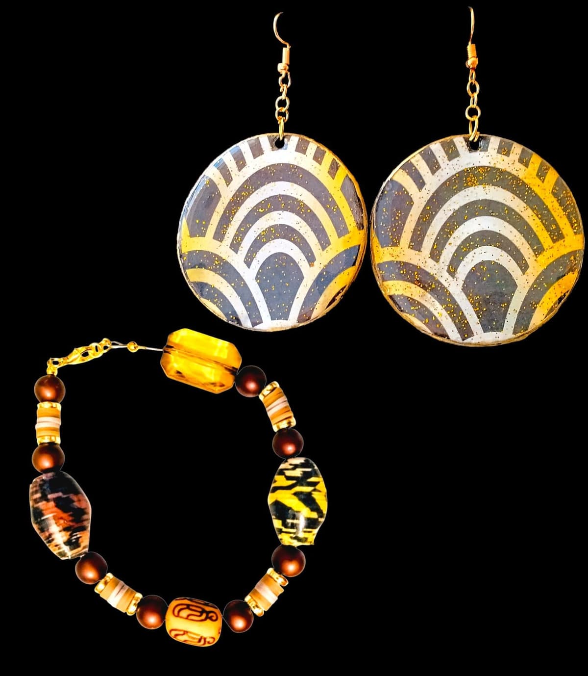 Handmade paper beaded bracelet and earring set