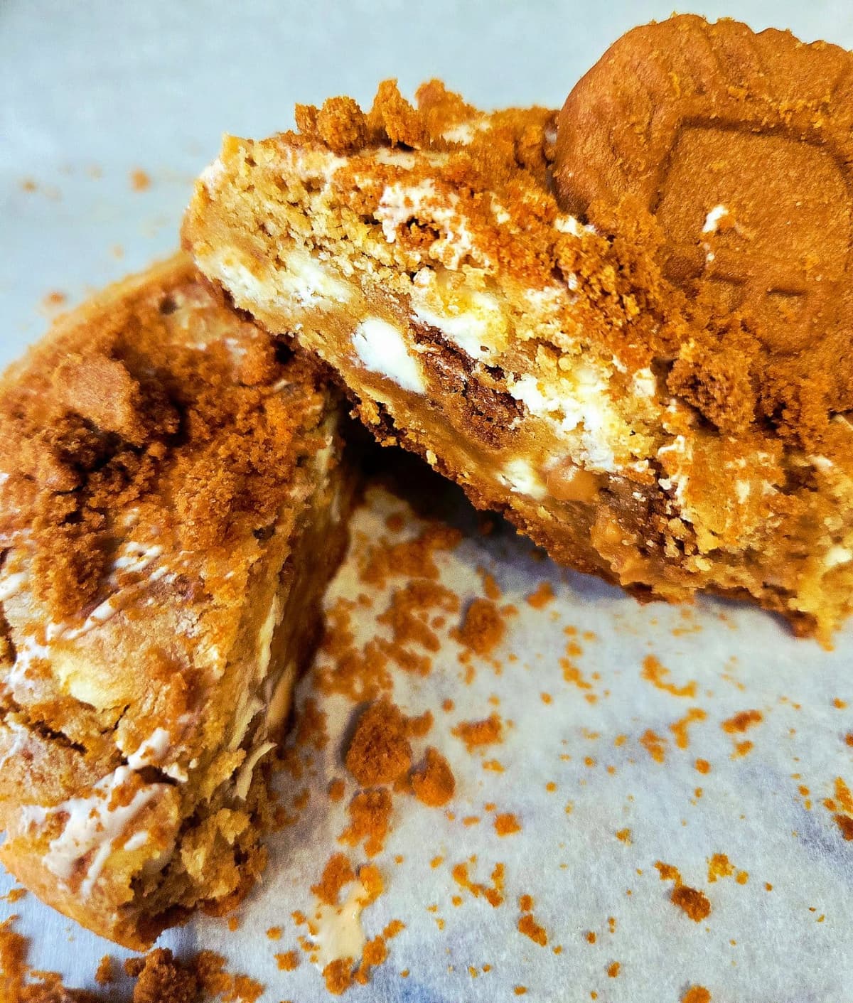 Biscoff White Chocolate cookie