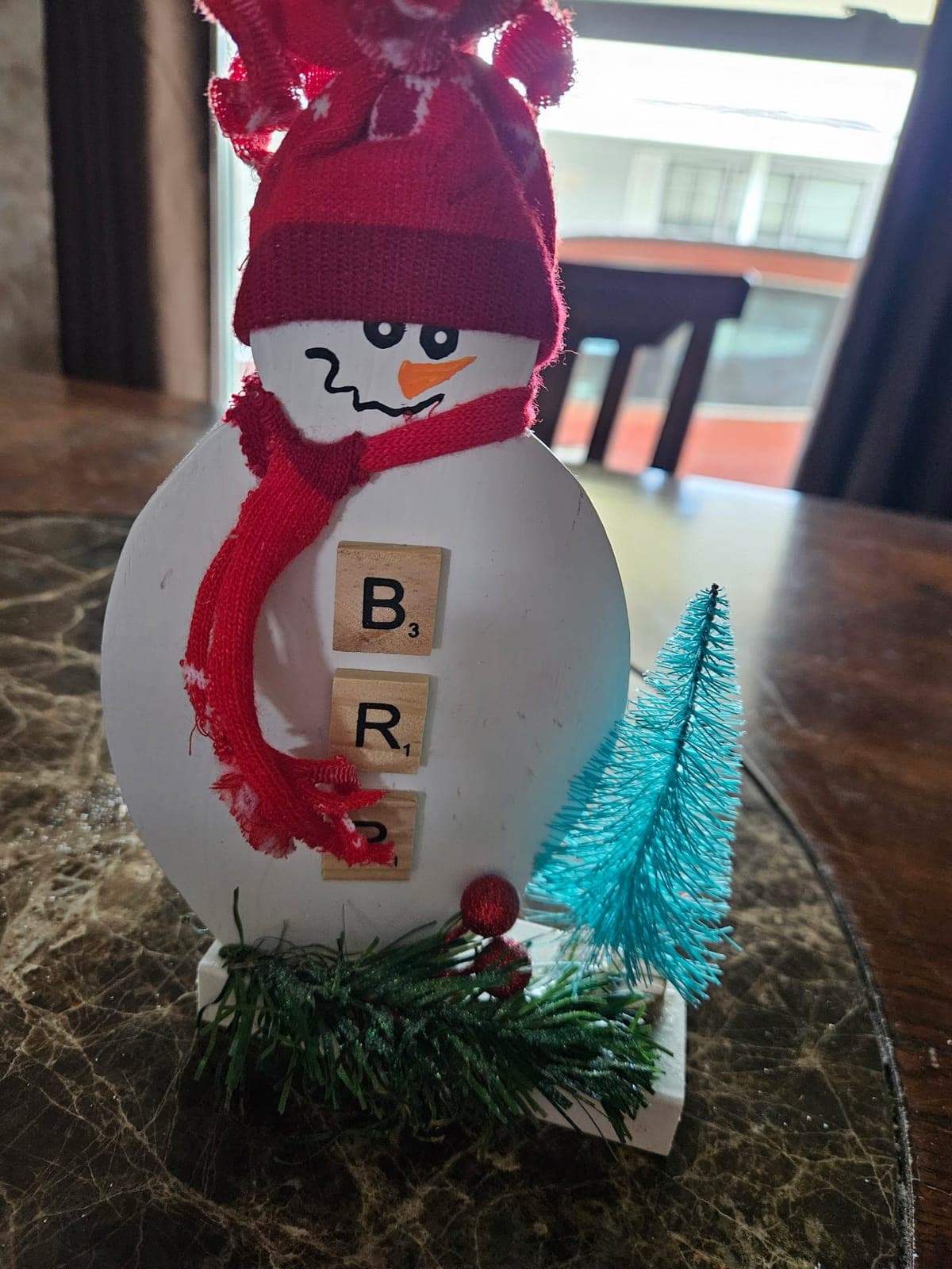 Small wooden Snowman