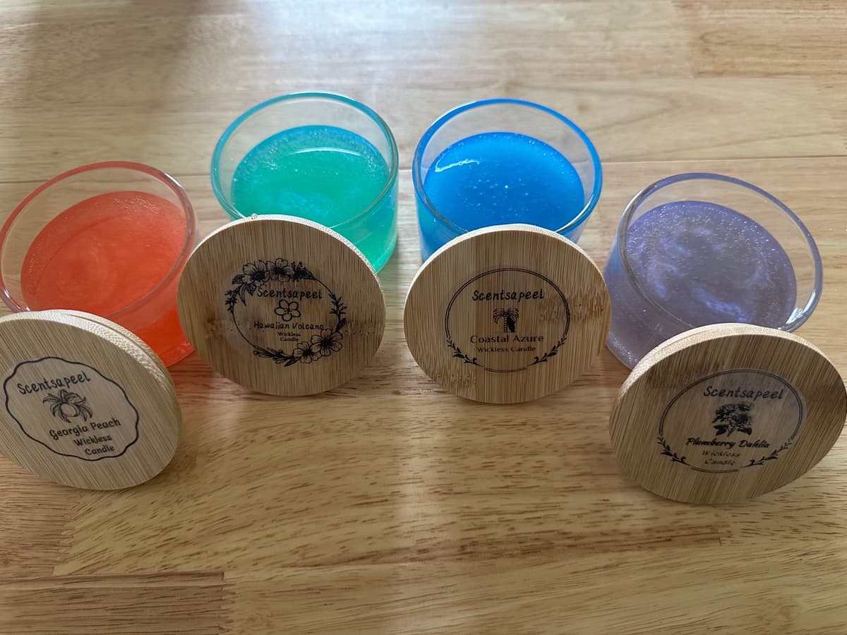 Wickless candles 