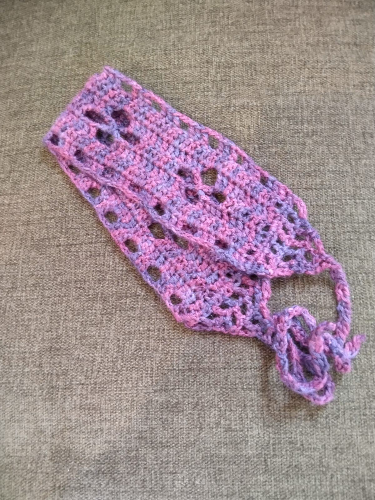 Floral pattern headband