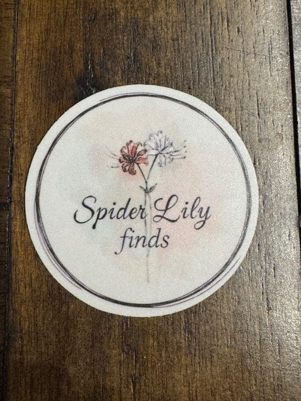 Spider Lily finds