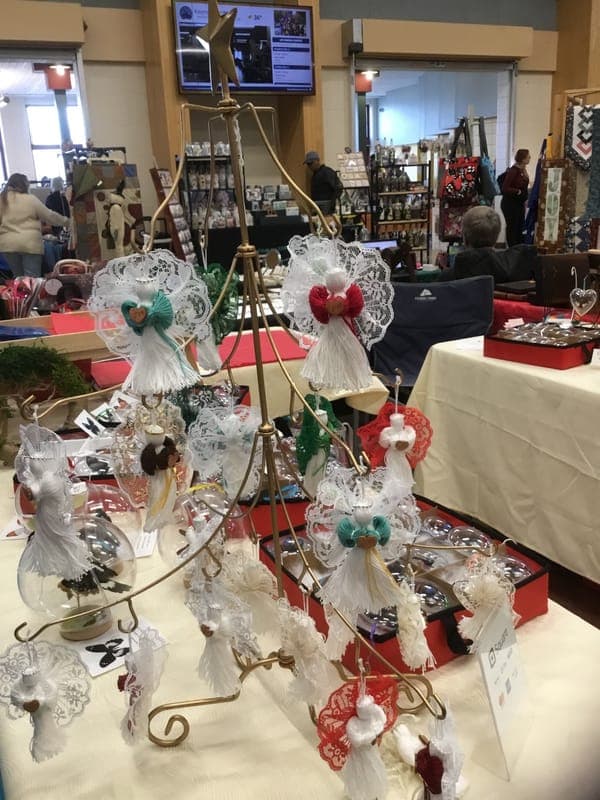 Busy Bee VT Crafts