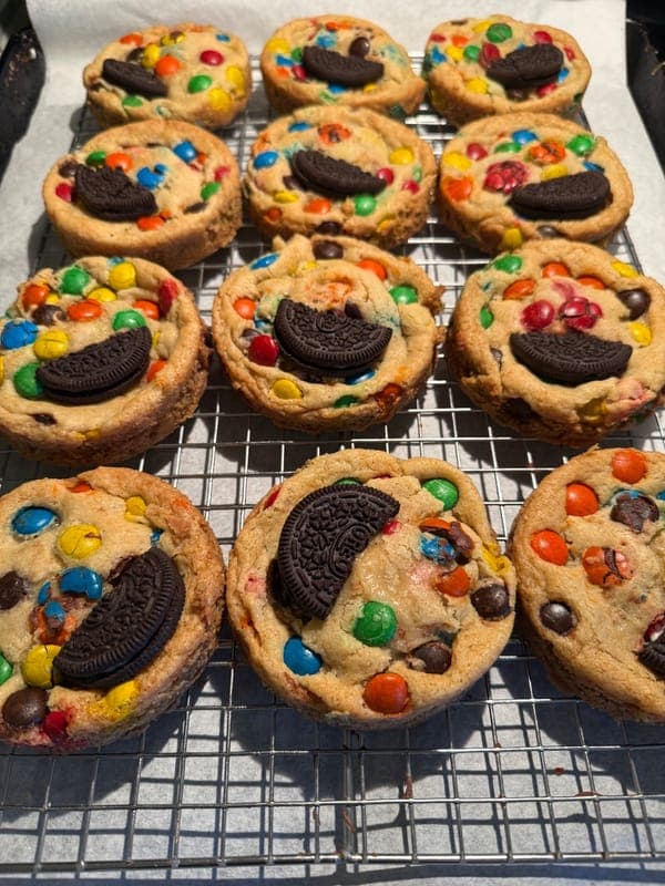 Teddy’s Candy Bar & More
