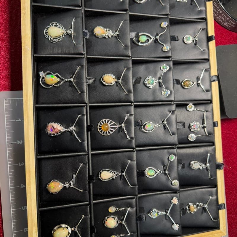 Enisa’s Jewelry