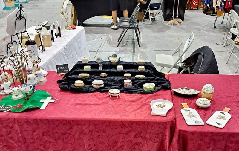 Ellen’s Hand Painted Treasures