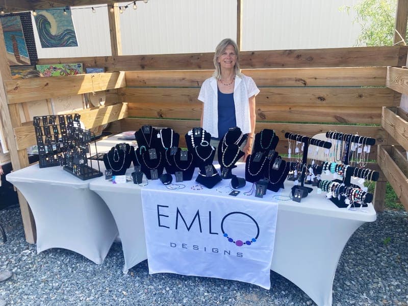 EmLo Designs