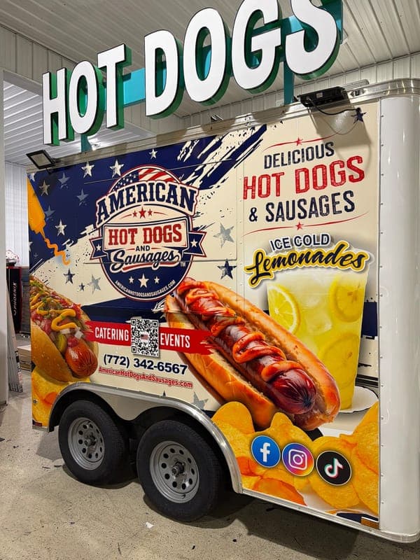 American Hot Dogs and Sausages