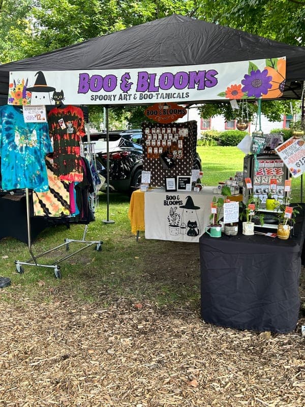 Boo & Blooms