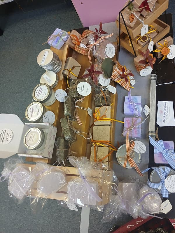 wood and scents  creations
