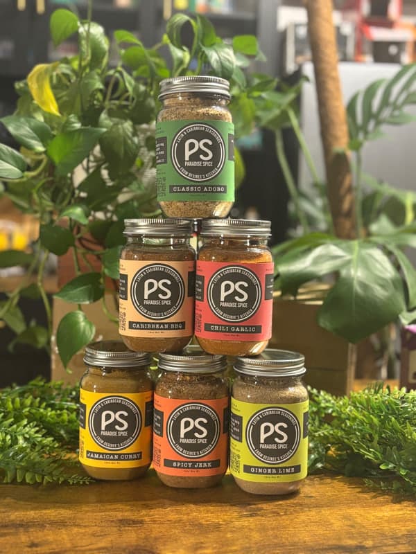 Desiree’s Kitchen / Paradise Spice