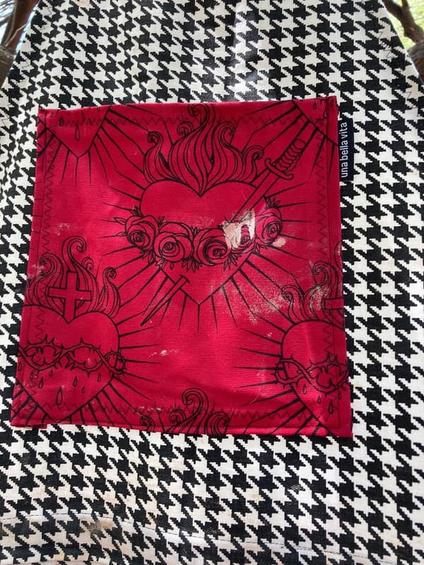 Una Bella Vita Aprons