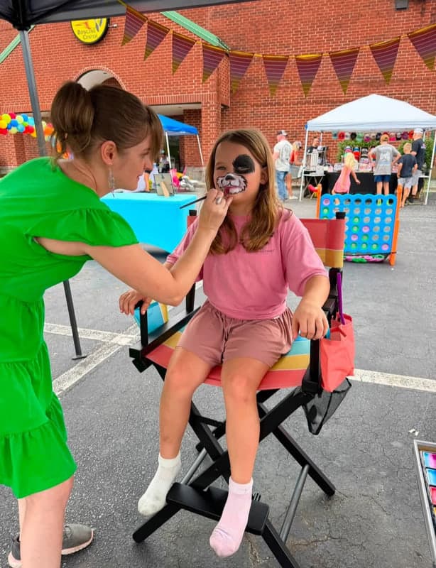 The Maraspberry face paints