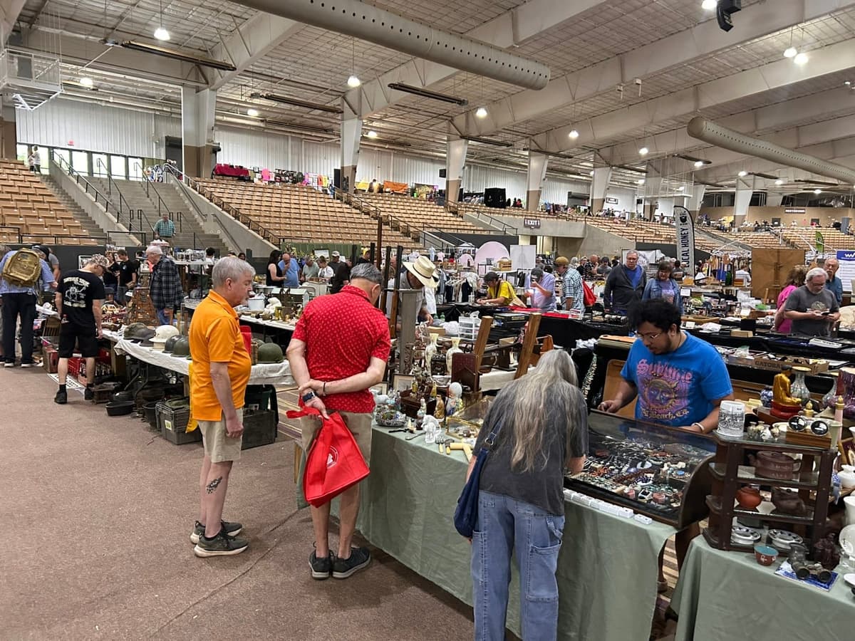 Franklin Flea Market