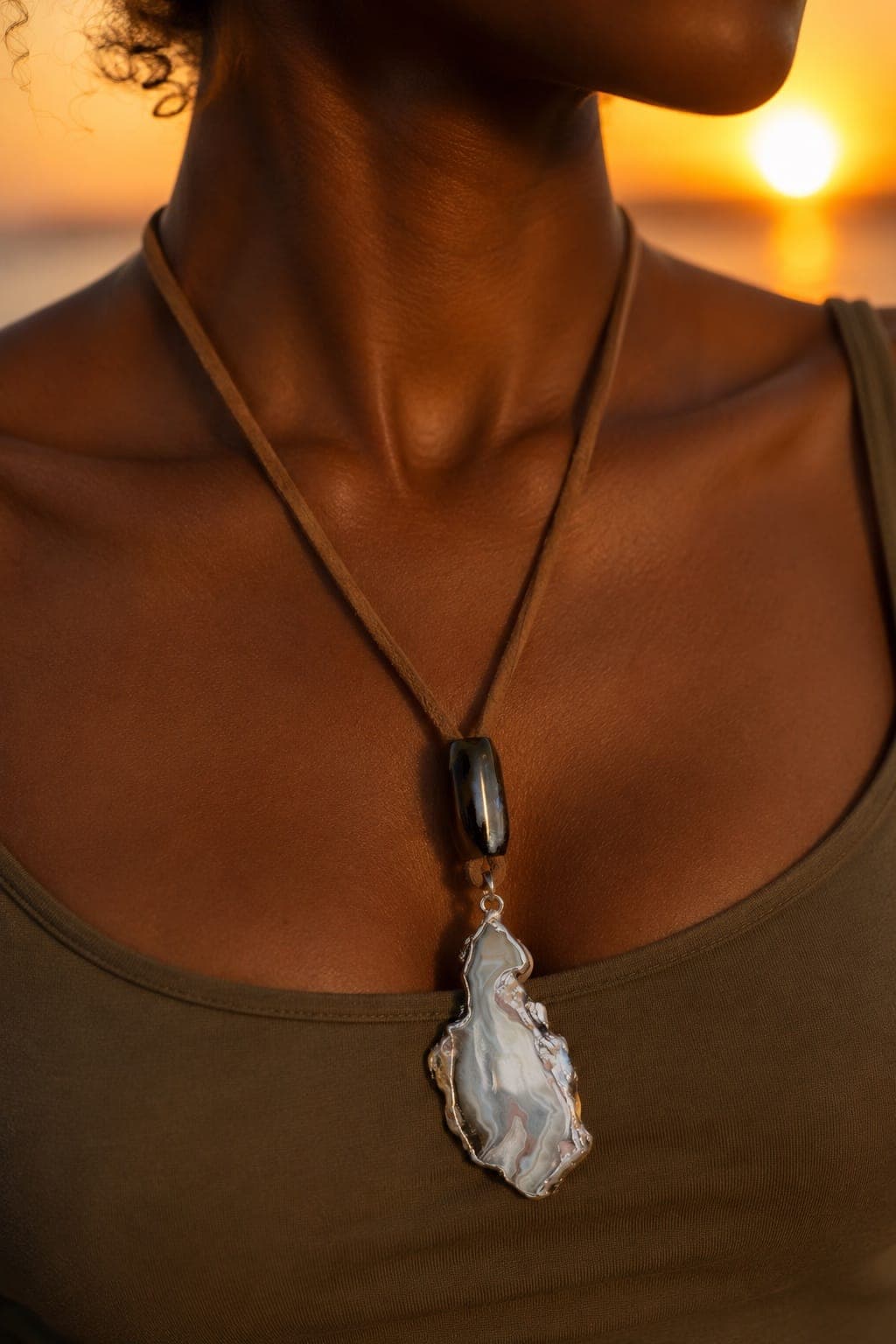Handmade Agate Necklace with Black and Gray Tones