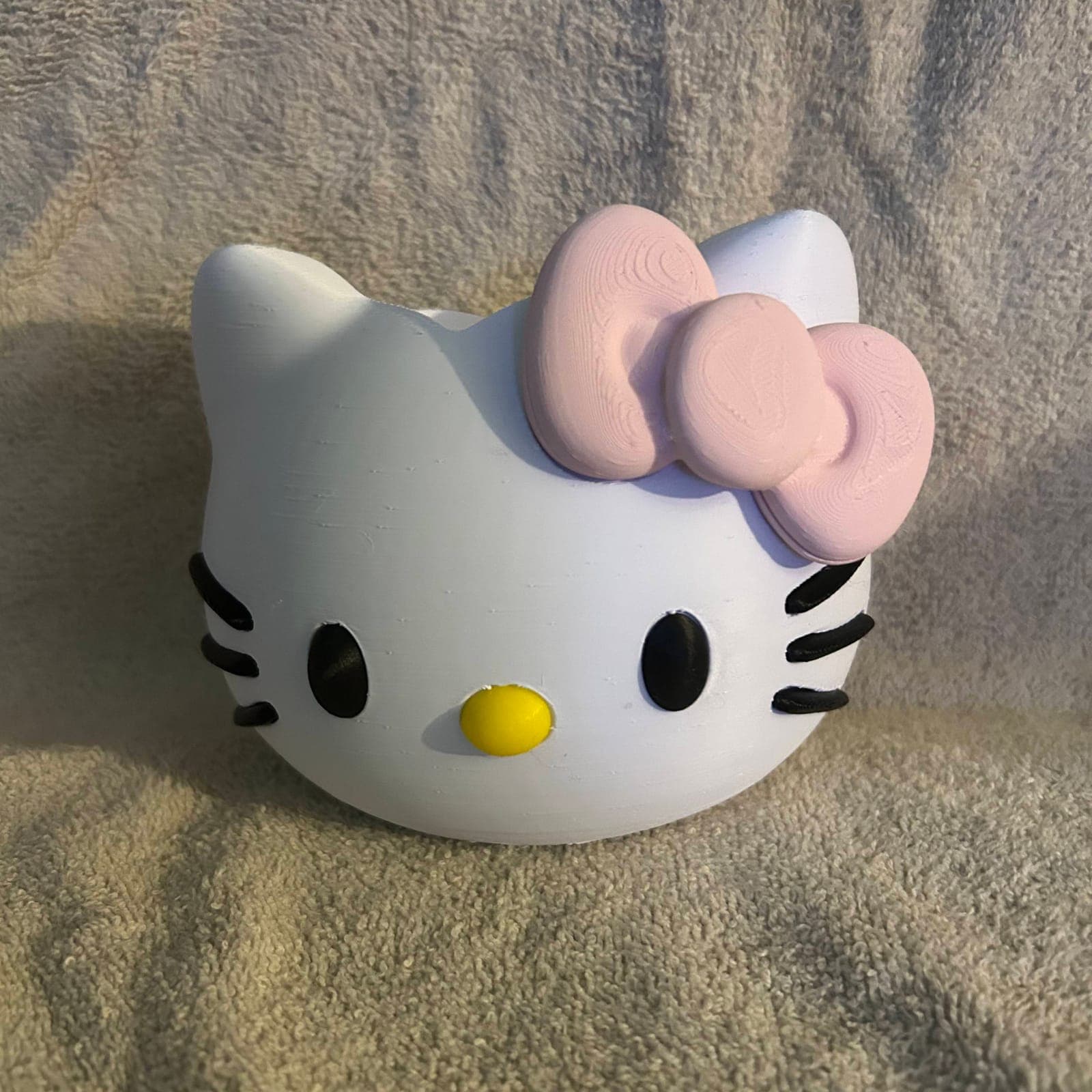 Hello kitty bbw holder