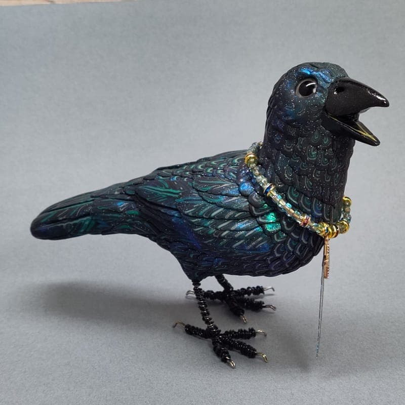 One crow, hundreds of feathers