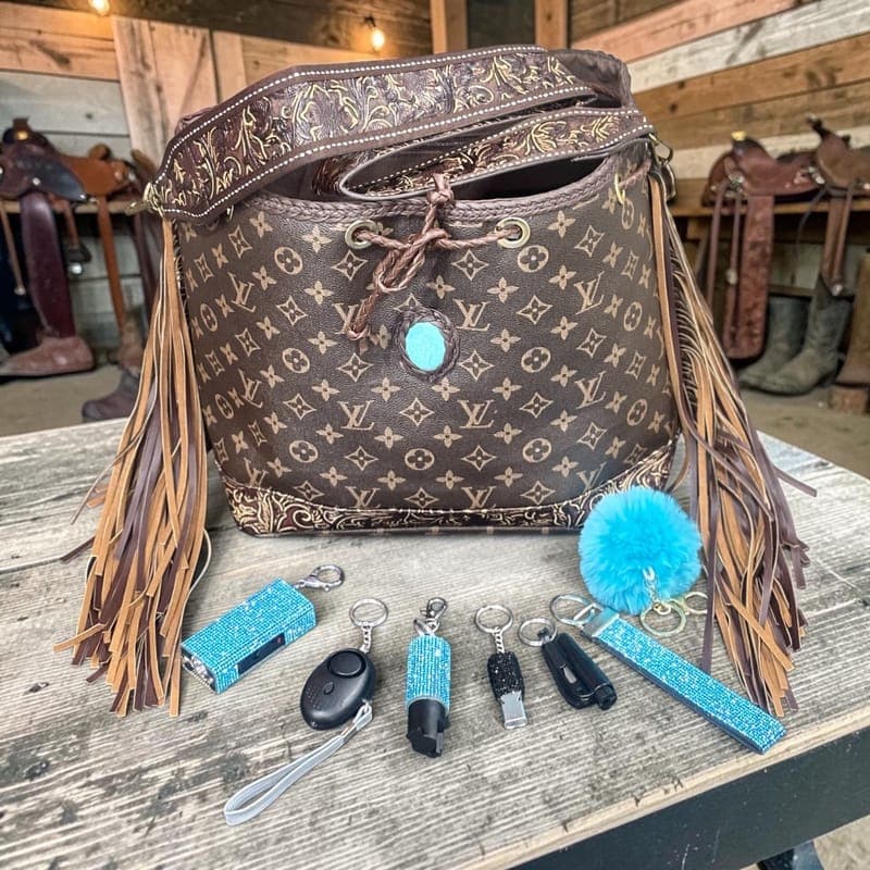 Cyndy Bag w/defense set