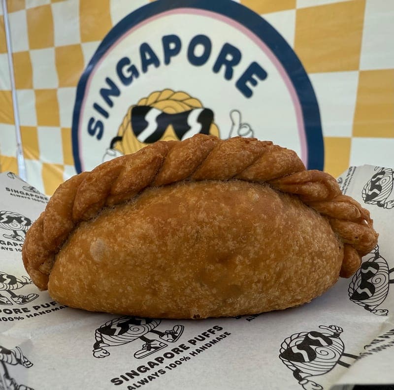 Singapore Puffs