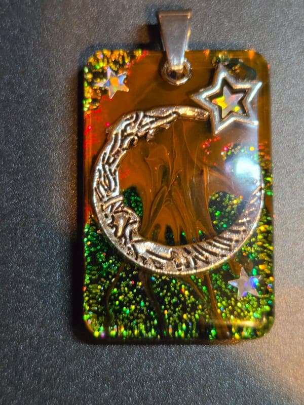 One of my multipurpose pendants.