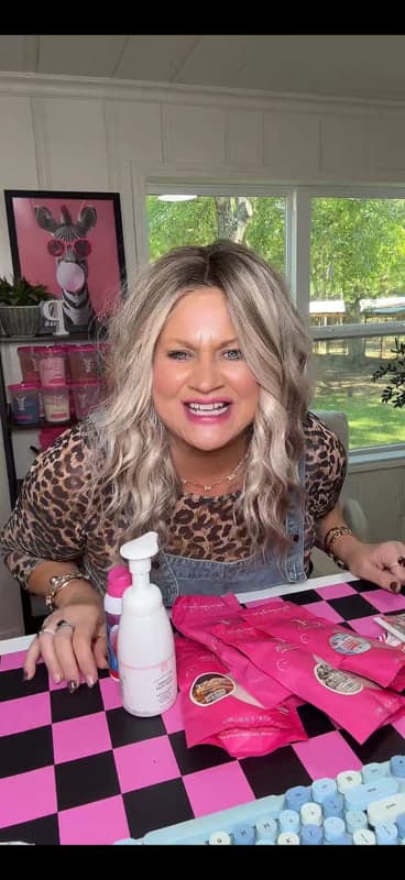 Pink Zebra Independent Consultant- Scents With Christie