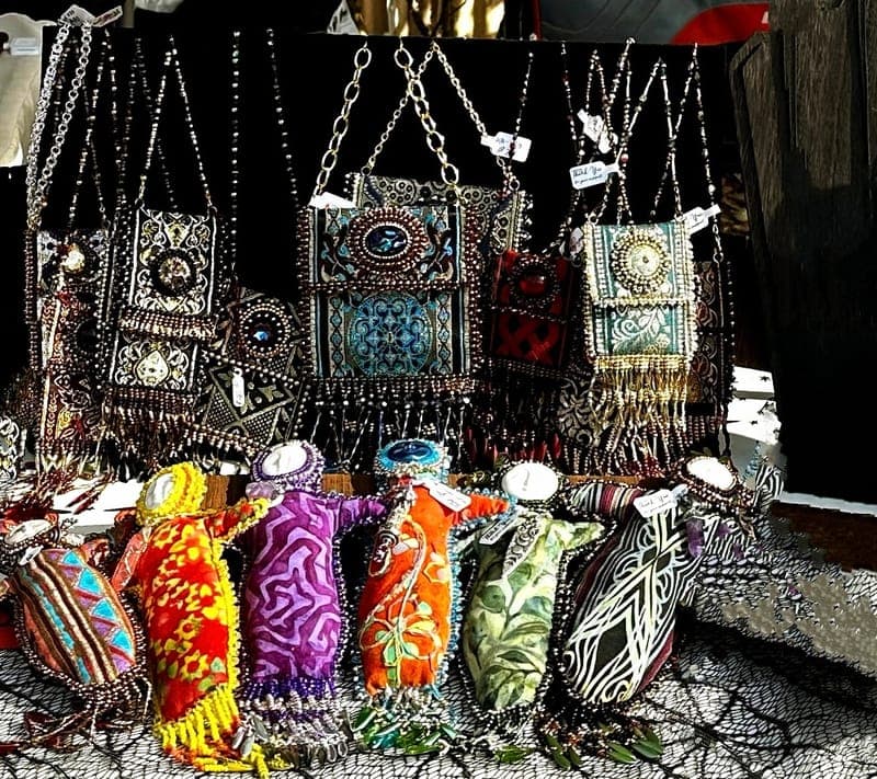 Chris Simmons Adornments