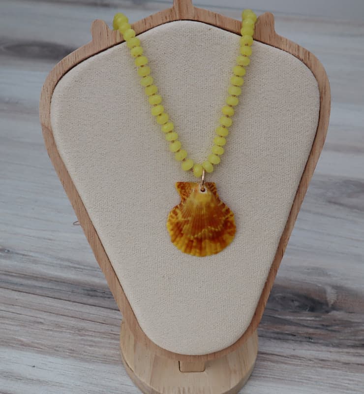 Citrine & Japanese Scallop Silk Knotted Necklace