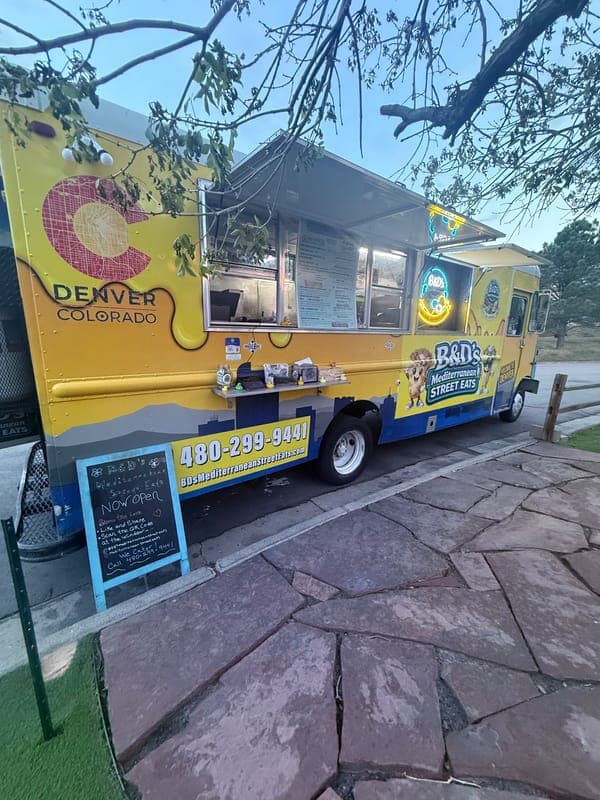 B&D’s Mediterranean street Eats